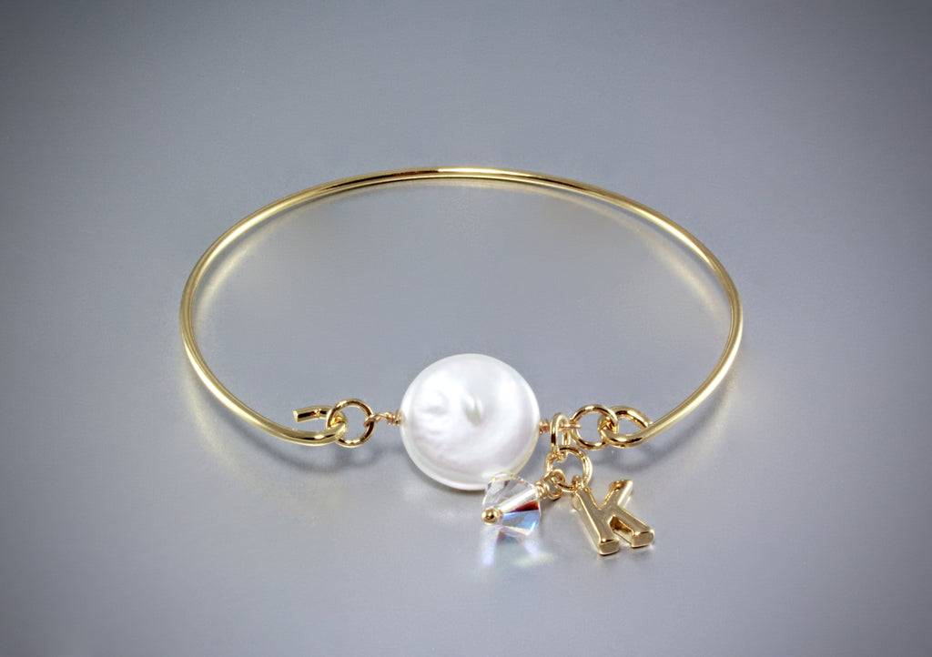 "Audrey" - Freshwater Pearl and Gold Flower Girl Bracelet 