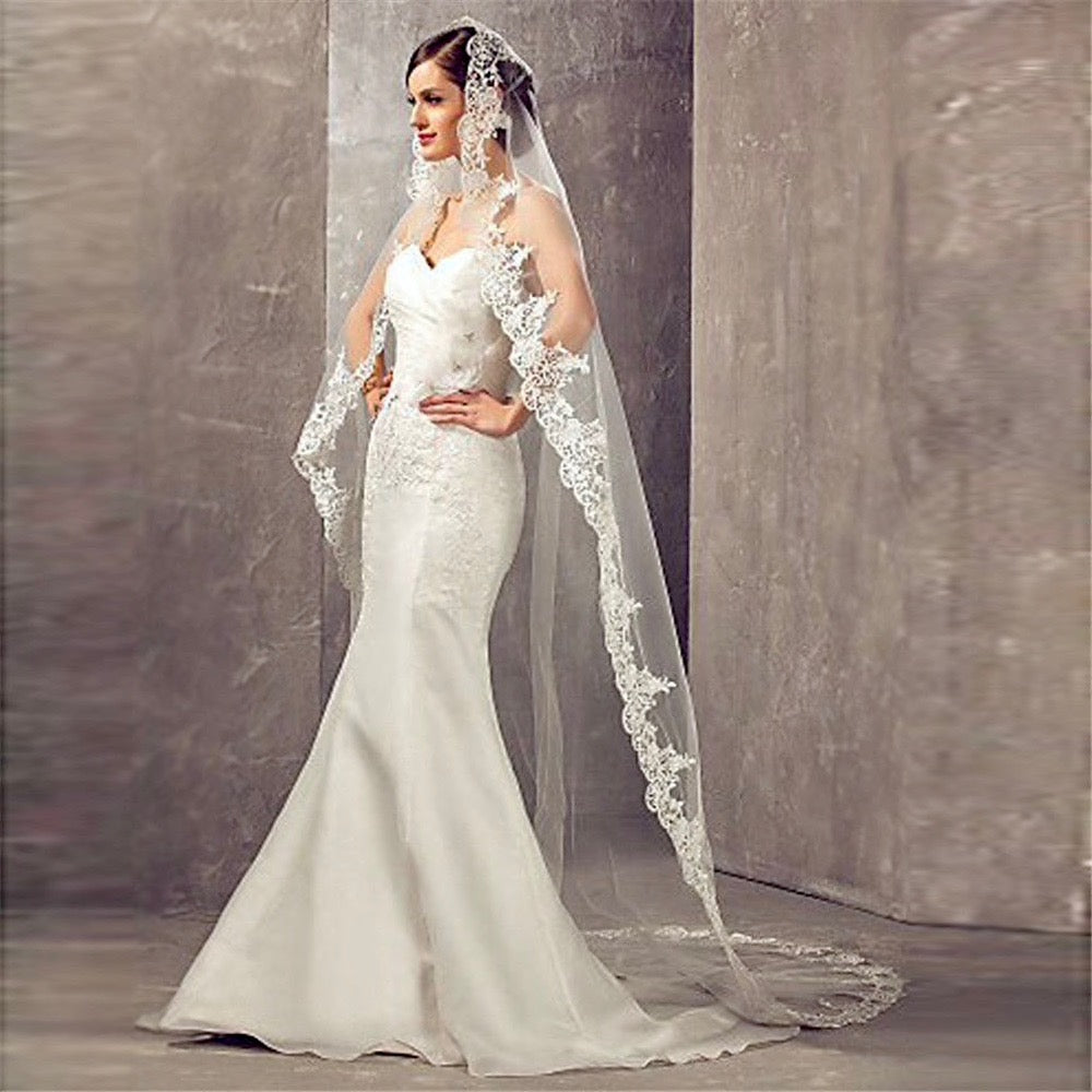 Mantilla Lace Veils - Gorgeous Complements Wedding Veils