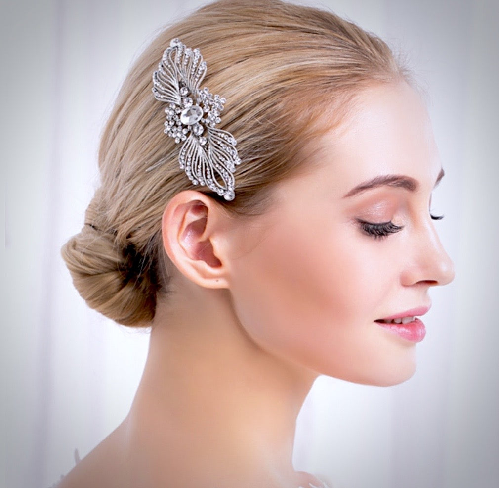 Vintage hair store pieces for weddings