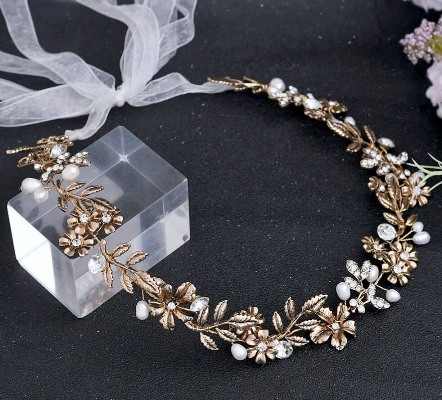 Wedding Accessories - Vintage Pearl and Rhinestone Bridal Belt