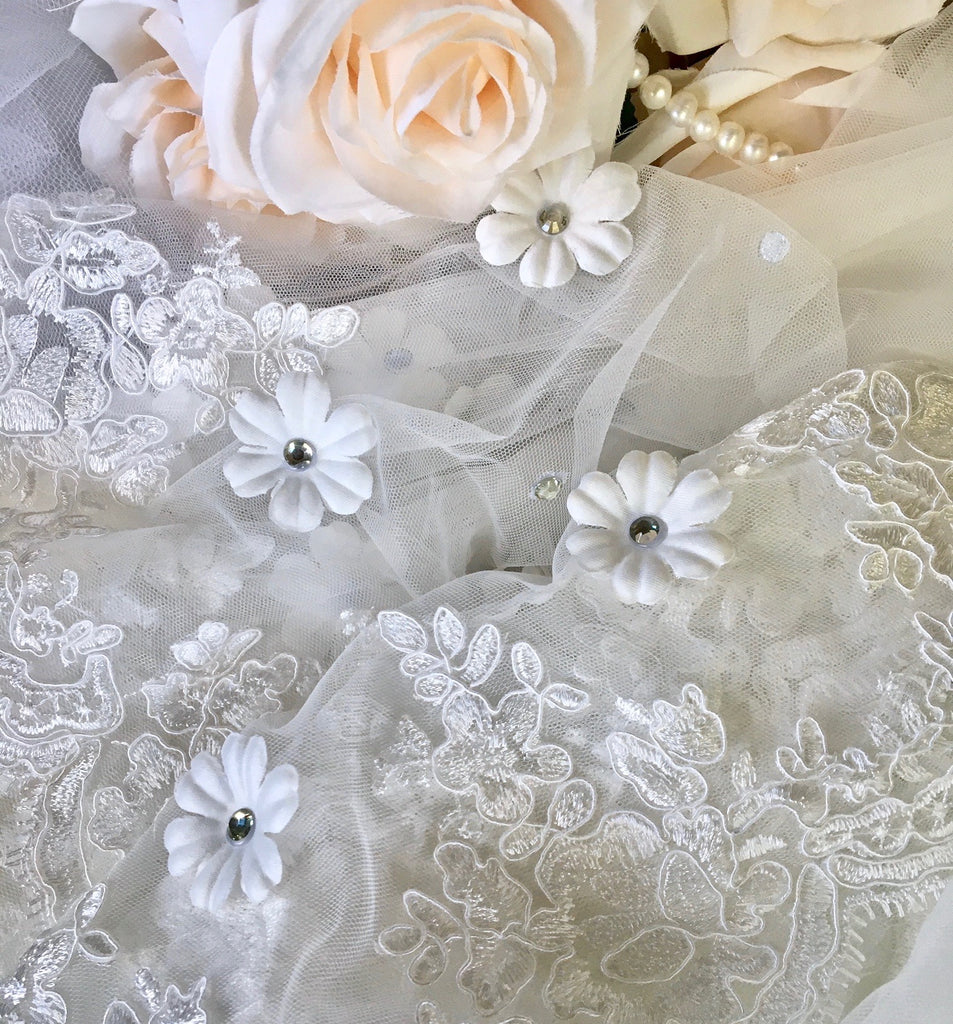 Wedding Veils - Bridal Lace and 3D Flowers Mantilla Veil
