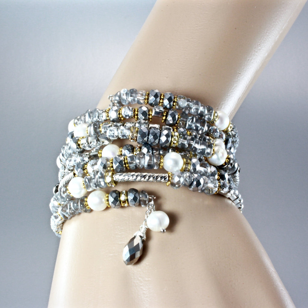 "Wonder" - Freshwater Pearl and Crystal Two-Tone Bridal Bracelet