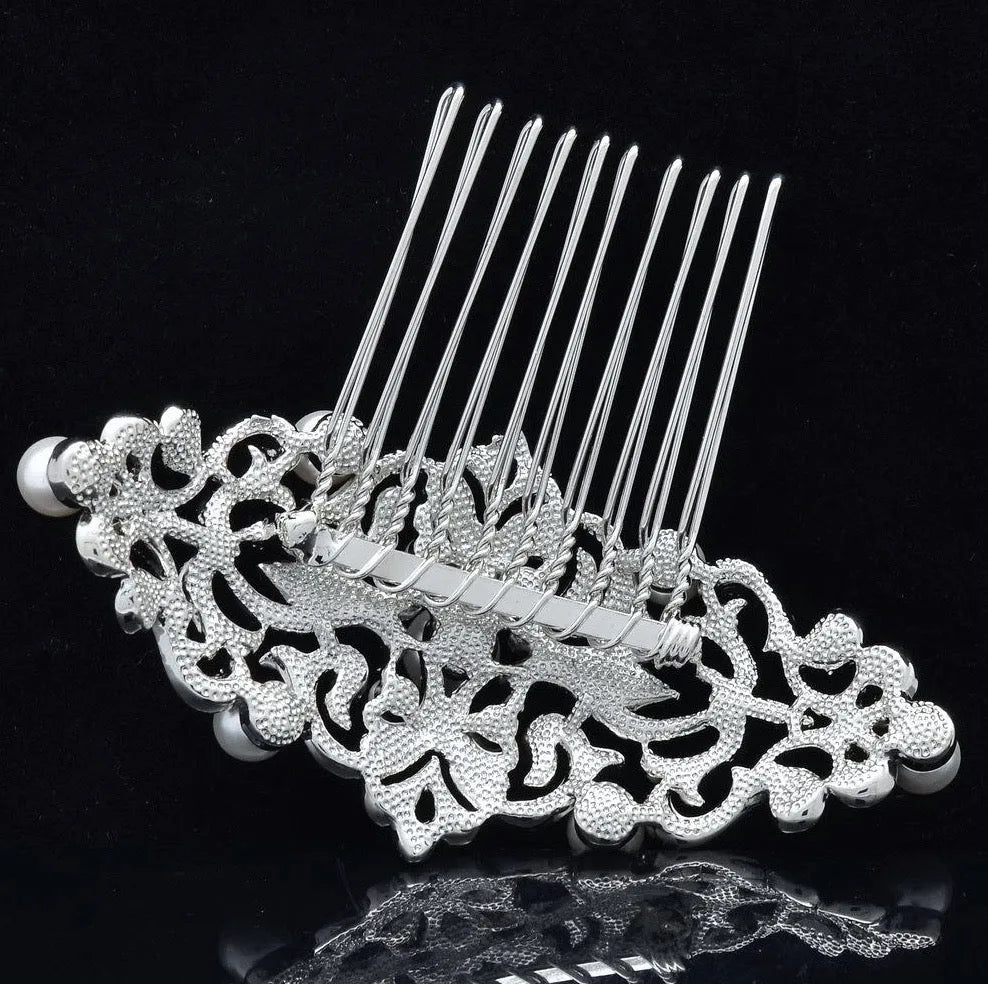 Silver Pearl & Crystal Bridal Hair Comb  display picture 2