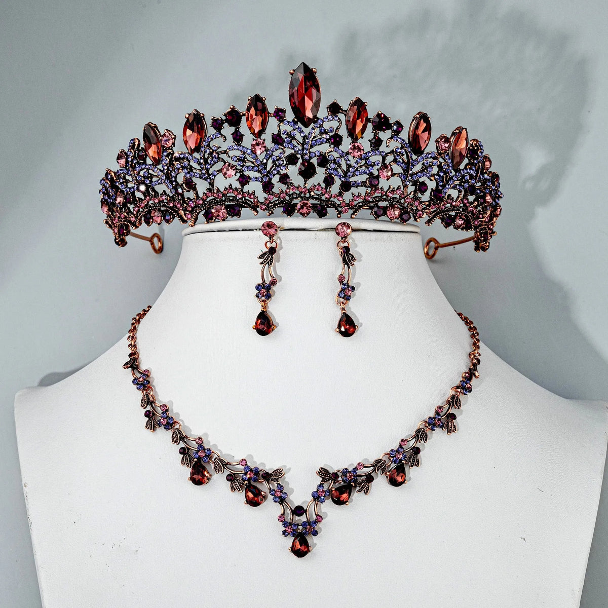 Burgundy Wedding Jewelry Set with Tiara – Piece Set 'Elowen