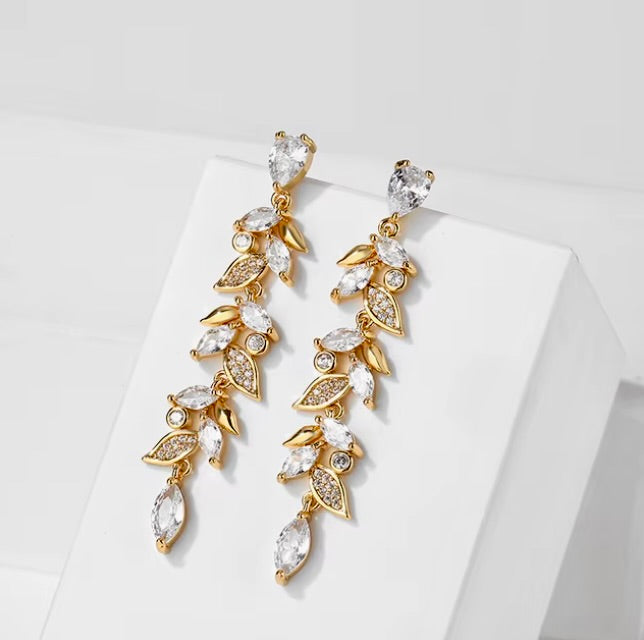 Wedding Jewelry - Cubic Zirconia Bridal Jewelry Set - Available in Silver and Gold