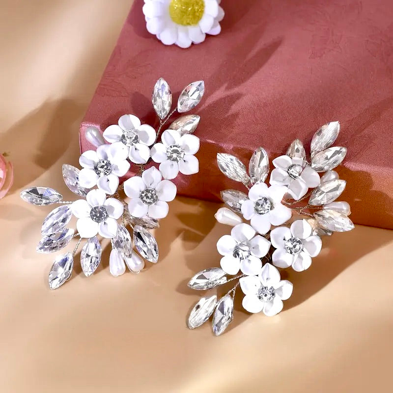 Decorative Silver Bridal Shoe Clip - Ceramic Flowers, Pearls & Crystals