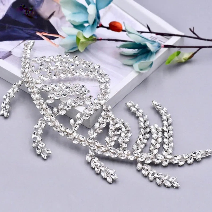 Bridal Hair Accessory Sparkles With Silver-Plated Rhinestone  display picture 3