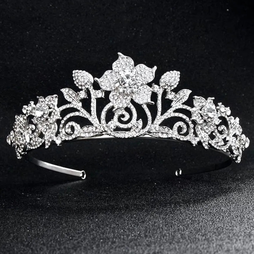 Kiera - Wedding Crystal Tiara | Elegant Bridal Crown  display picture 2