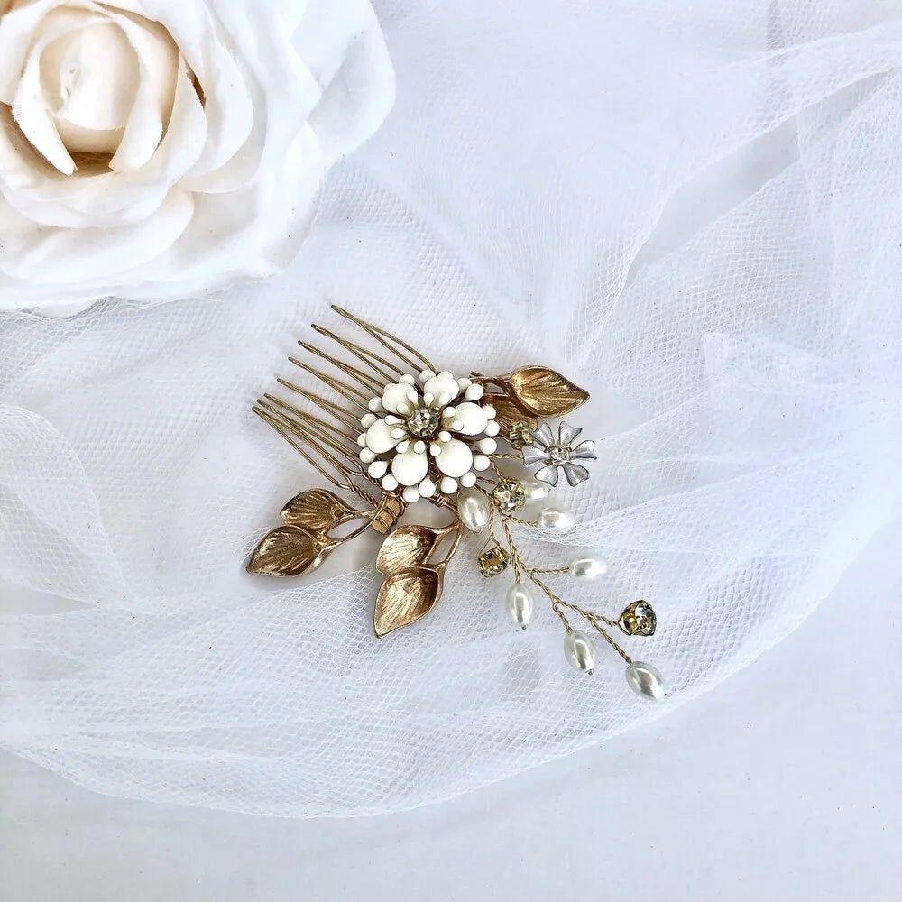 Wedding Hair Accessories - Vintage Pearl Bridal Hair Comb
