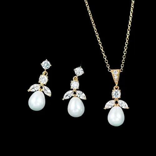 Pearl Wedding Jewelry - Pearl and Cubic Zirconia Jewelry Set - Available in Gold and Silver