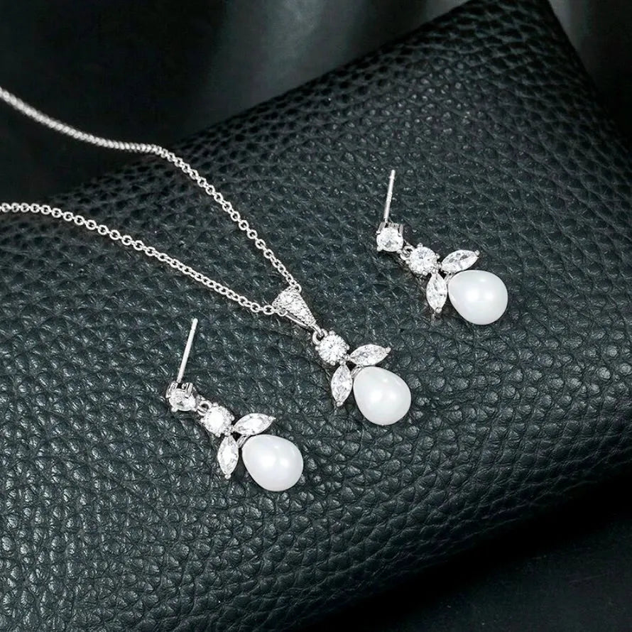 Pearl Wedding Jewelry - Pearl and Cubic Zirconia Jewelry Set - Available in Gold and Silver