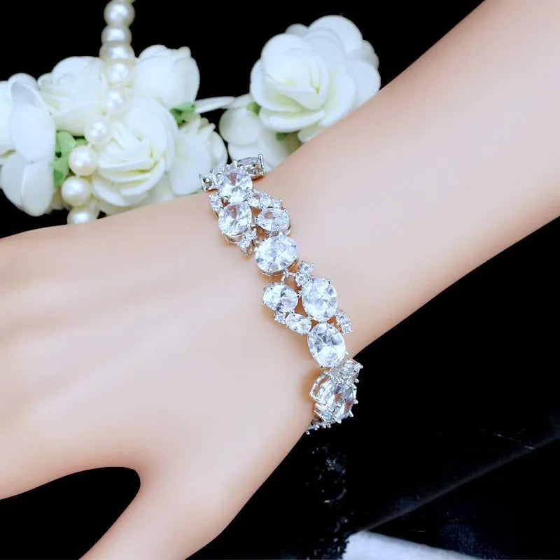 Elegant CZ Bridal Bracelet – Silver & Gold Modern Wedding Design