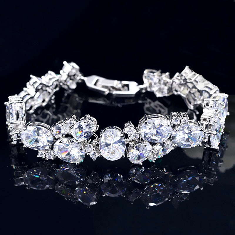 Elegant CZ Bridal Bracelet – Silver & Gold Modern Wedding Design