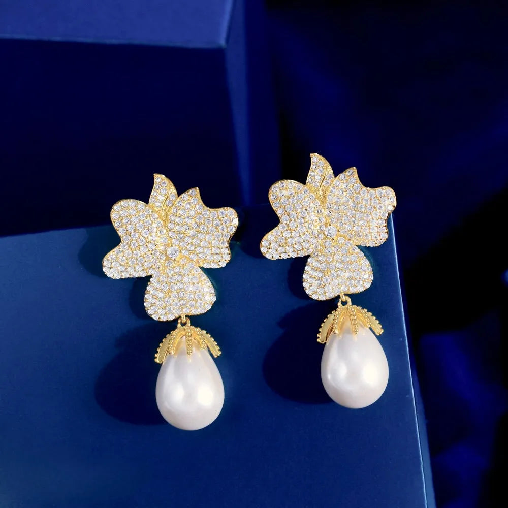 Wedding Jewelry | Pearl and CZ Bridal Earrings 'Dori' - Silver & Gold