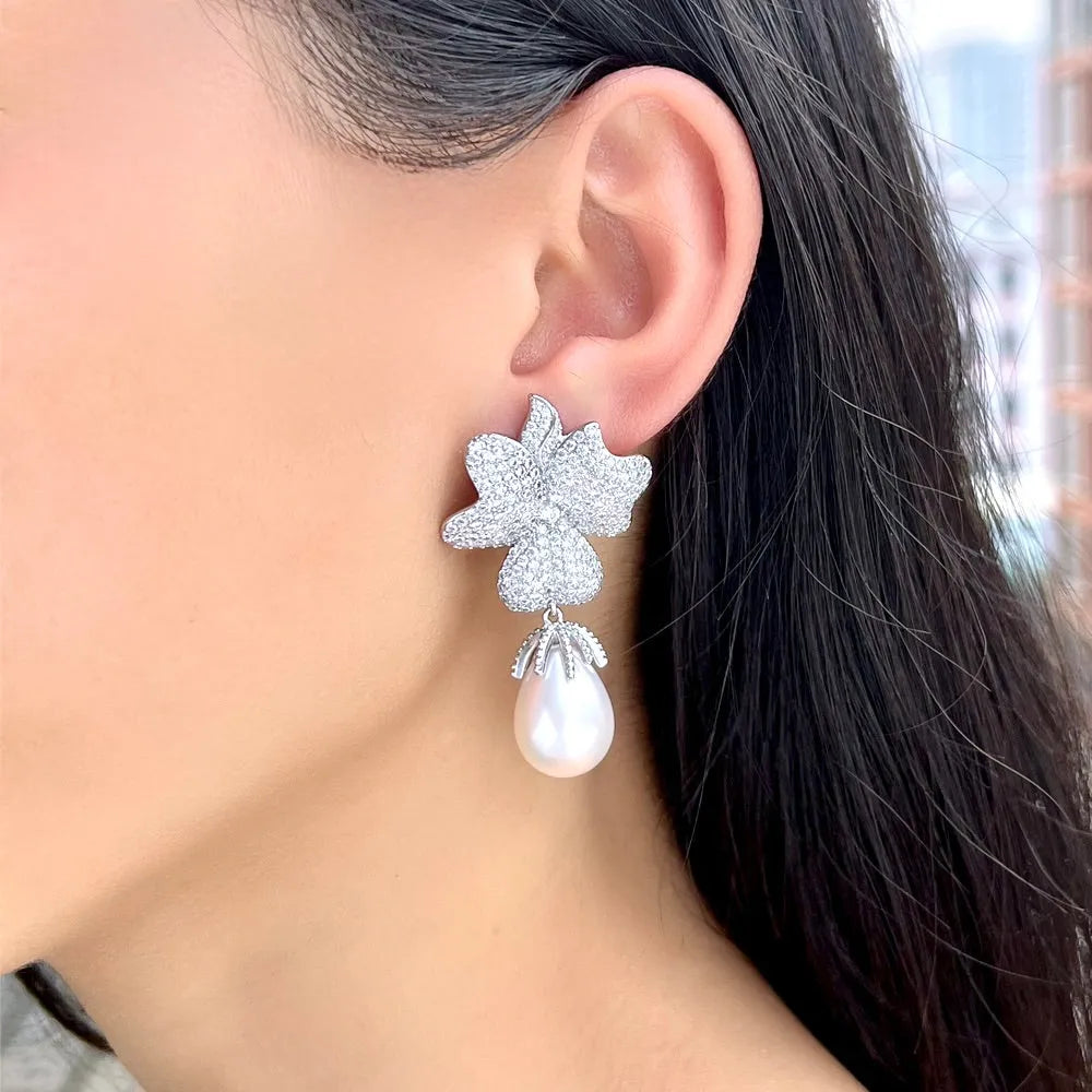 Wedding Jewelry | Pearl and CZ Bridal Earrings 'Dori' - Silver & Gold