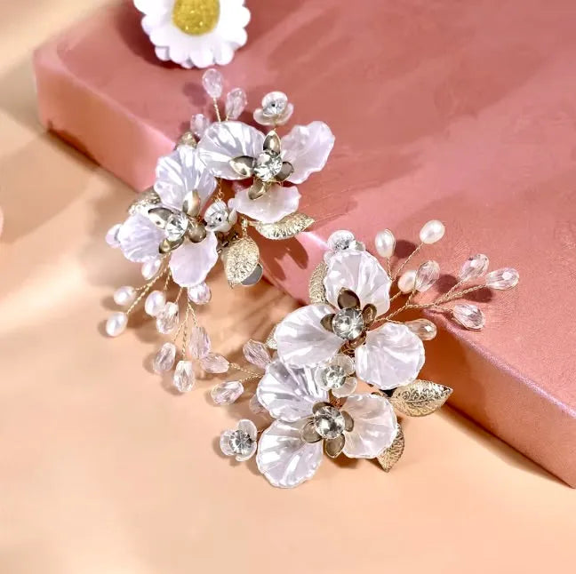 Wedding Accessories - Gold Floral Bridal Shoe Clips