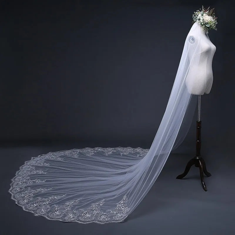 Wedding Veils - Lace Edge Cathedral Bridal Veil