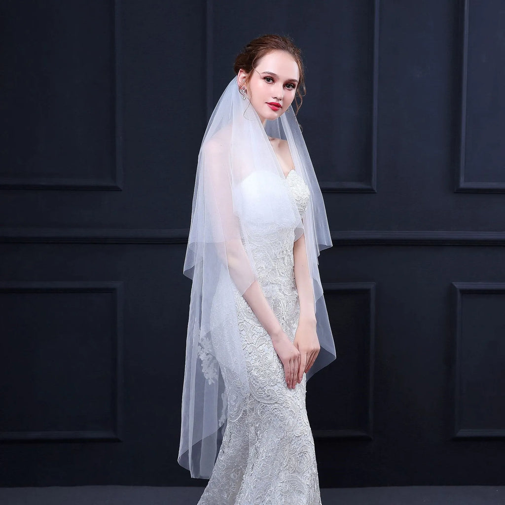 "Jody" - Ivory Knee Length Bridal Veil