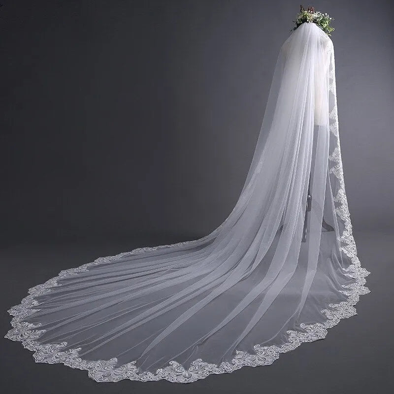 Wedding Veils - Lace Edge Cathedral Bridal Veil