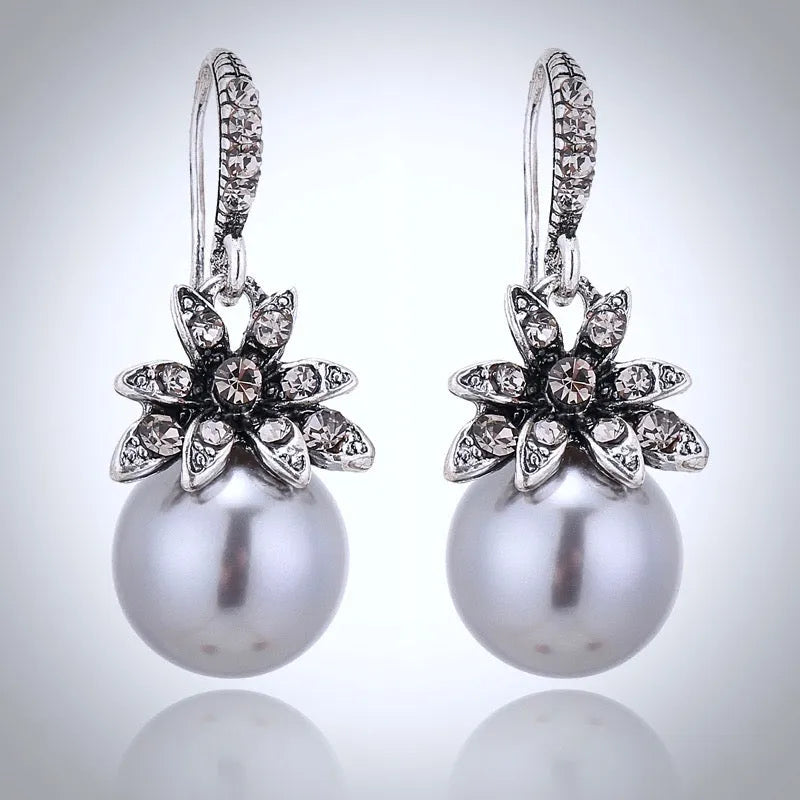 Bridal Party Gifts - Pearl Bridesmaids Earrings - More Colors Available