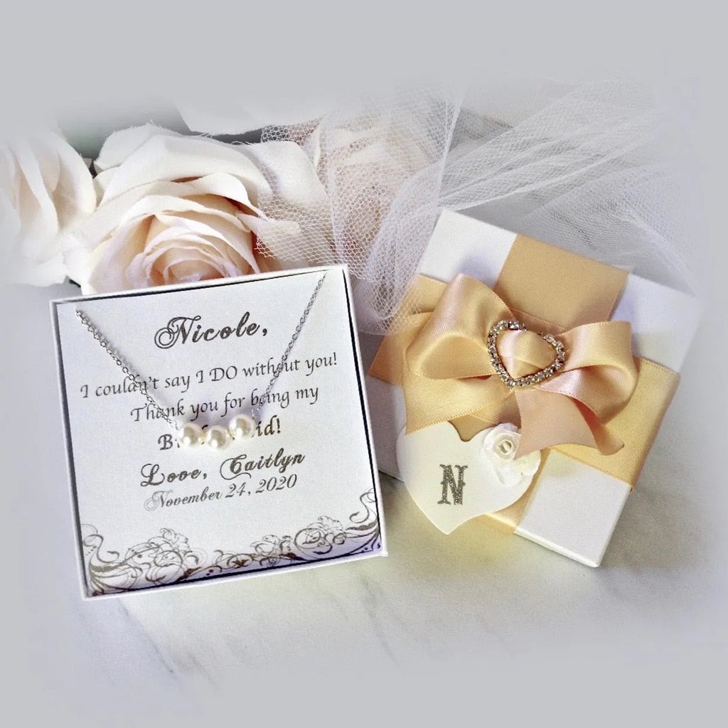 Wedding Jewelry - Pearl Bridal / Bridesmaids Necklace