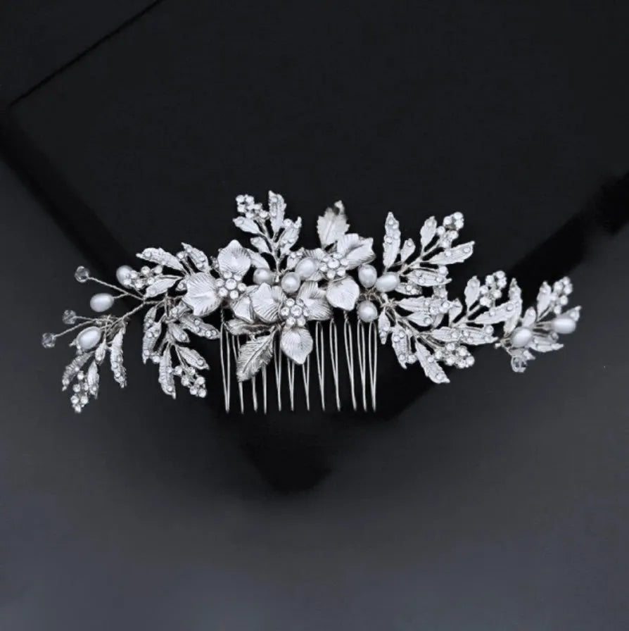 Wedding Hair Accessories - Pearl and Crystal Bridal Hair Comb - Available in Gold and Silver