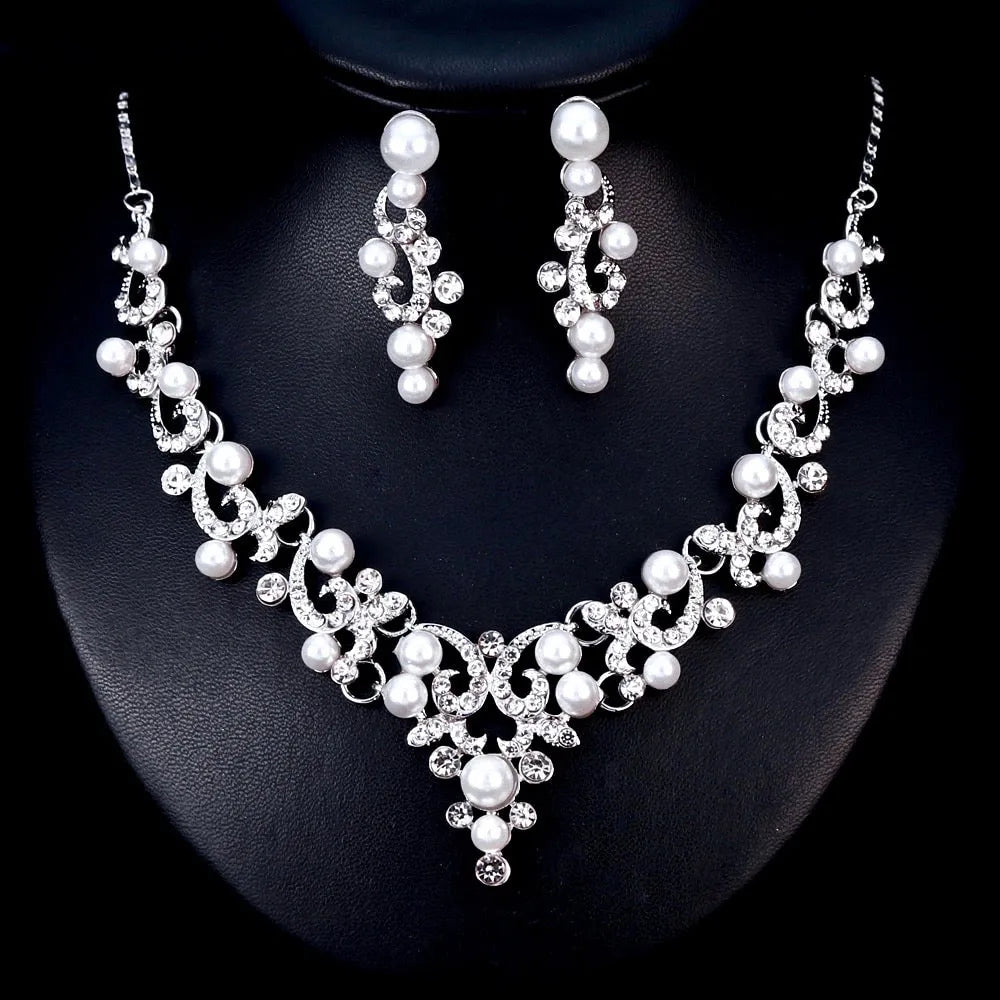 Pearl and Crystal Bridal Jewelry Set