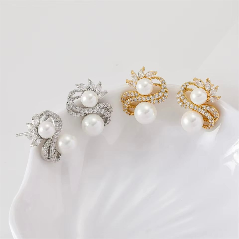 Wedding Jewelry - Pearl Bridal Stud Earrings - Available in Silver and Gold