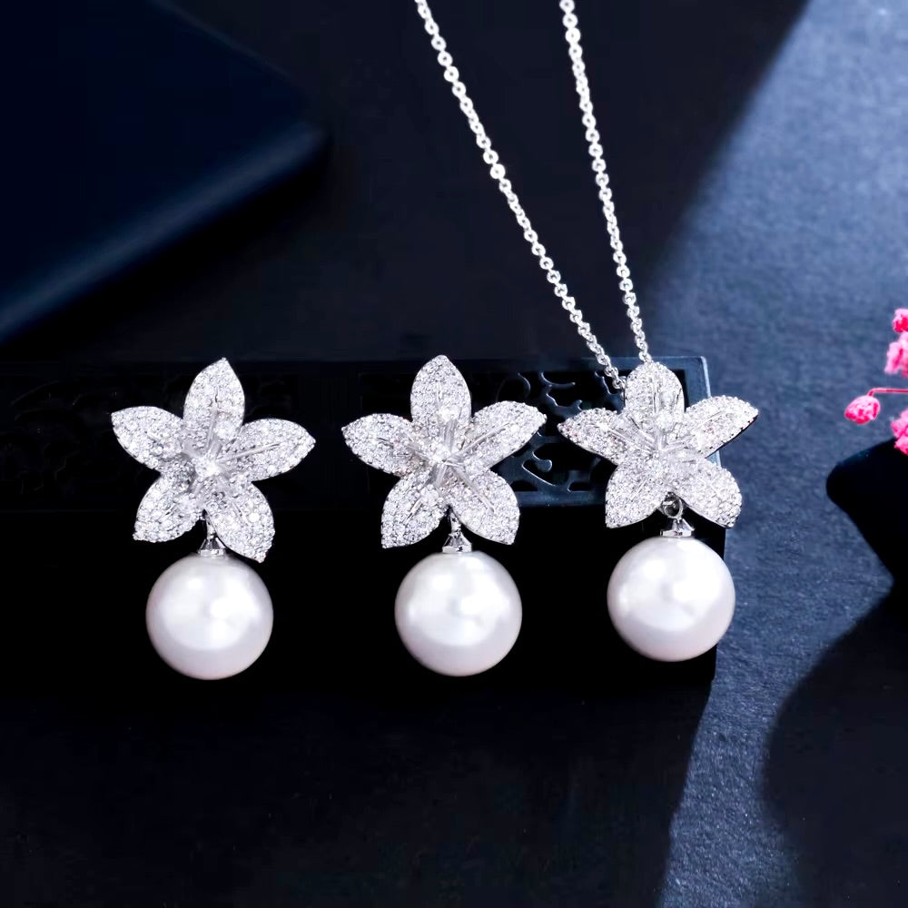 Pearl Wedding Jewelry - Pearl and Cubic Zirconia Jewelry Set - Available in Silver and Gold