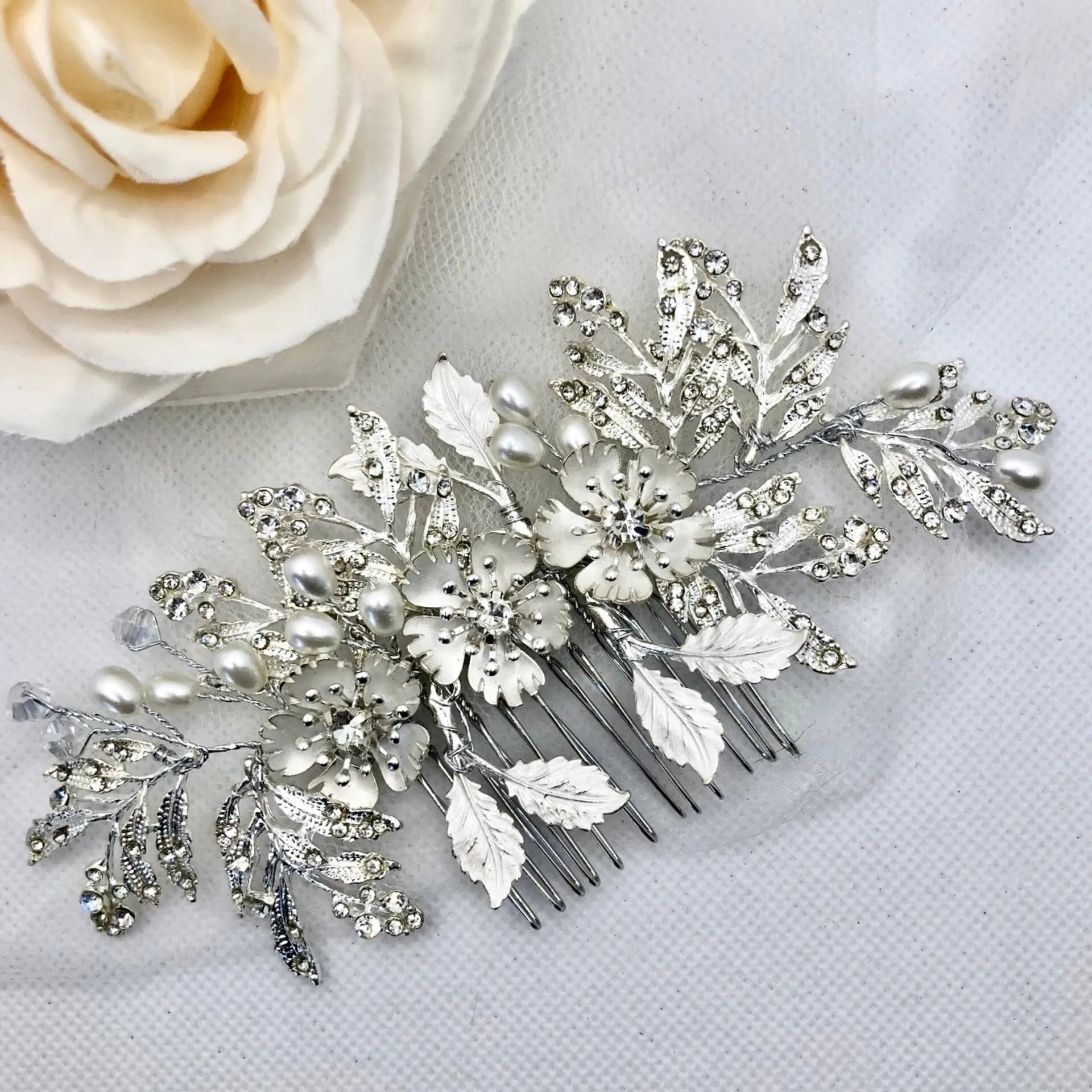 Aletta Pearl & Crystal Bridal Hair Comb – Silver & Gold 