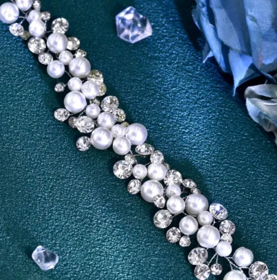 Wedding Hair Accessories - Pearl and Crystal Bridal Short Hair Vine