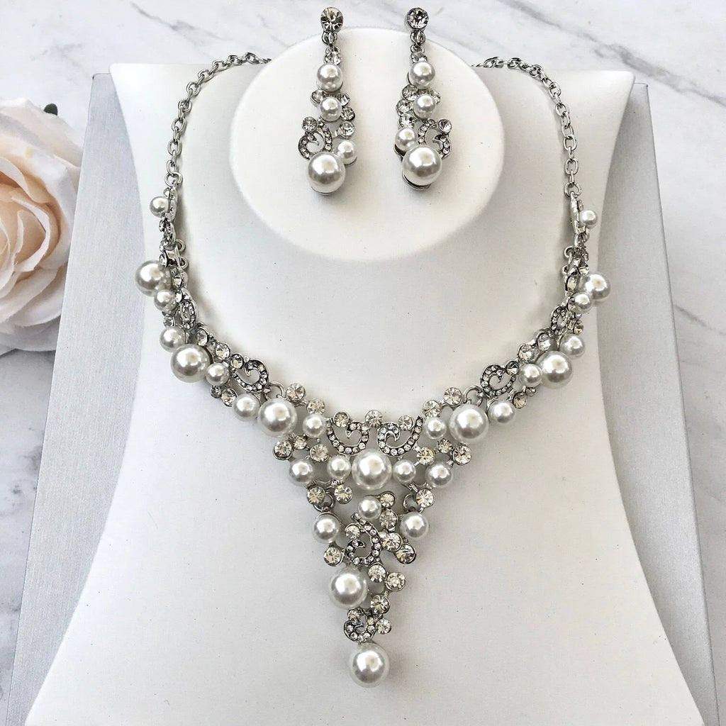 Wedding Jewelry - Pearl and Crystal Bridal Jewelry Set