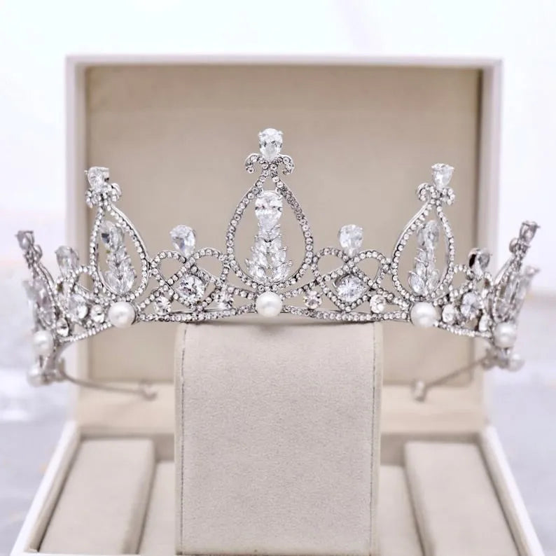 Wedding Hair Accessories - Pearl and Rhinestone Bridal Tiara