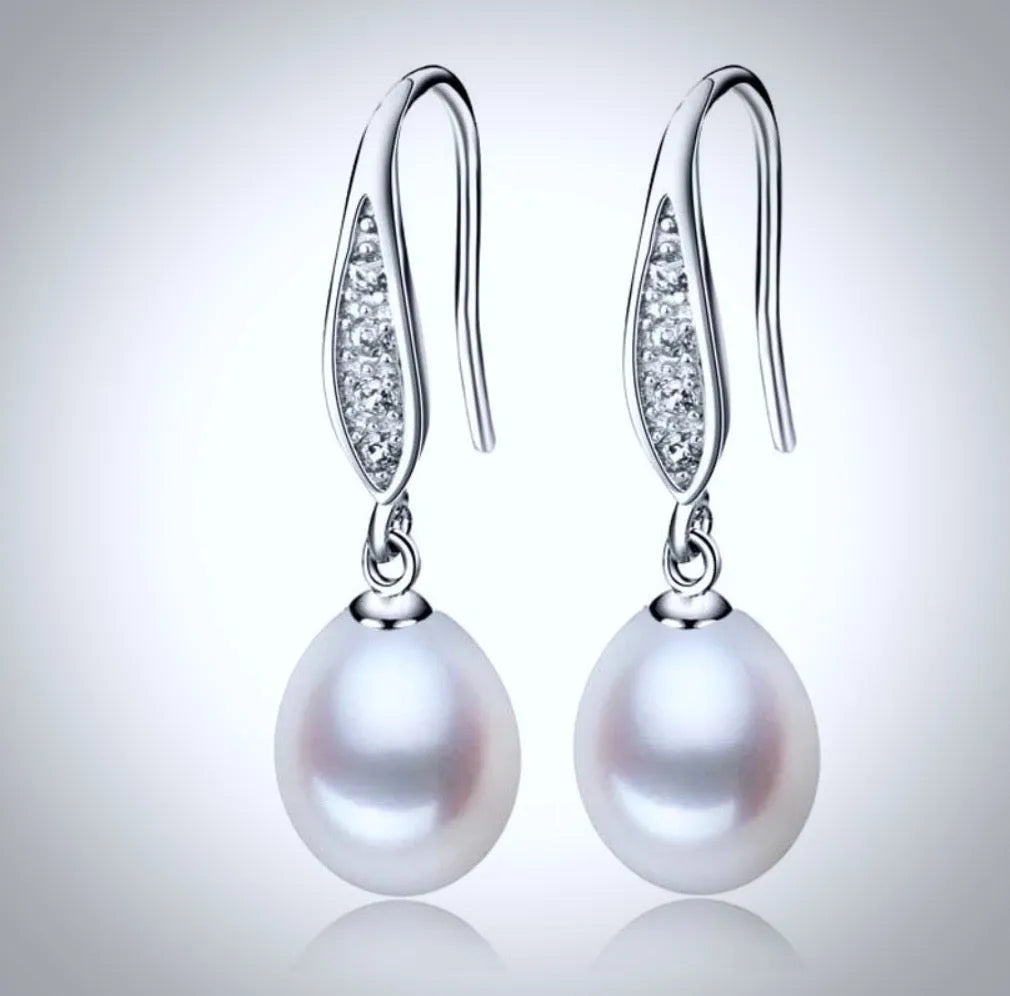 "Deana" - Sterling Silver and Natural Pearl Bridal Jewelry Set - More colors available