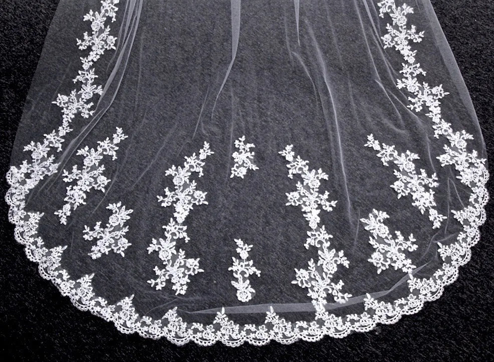Wedding Veils - Lace Edge Cathedral Bridal Veil