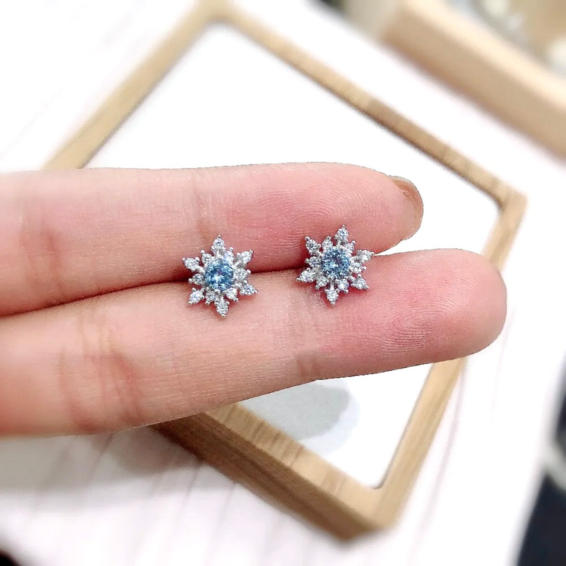 SnowflakeBlueStudEarringsSterl