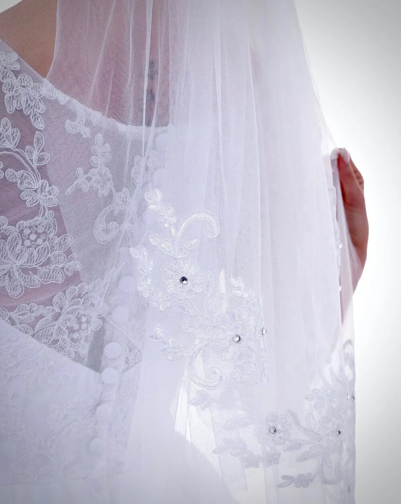 Wedding Veils - Lace Edge Waist Length Bridal Veil