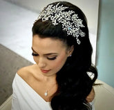 //www.adorabysimona.com/cdn/shop/files/Wedding_Hair_Accessories_9a58061d-e524-4355-8f36-f517a1054349.webp?v=1761678352&width=165