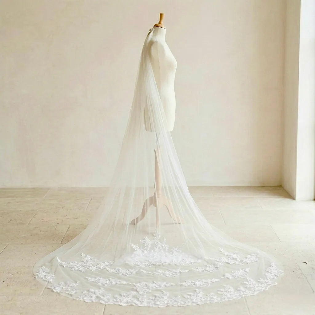 sachin and babi light blue dress Without Comb White/Ivory/Champagne Short Bridal Veil One Layer SPF024 –  TANYA BRIDAL main image 0