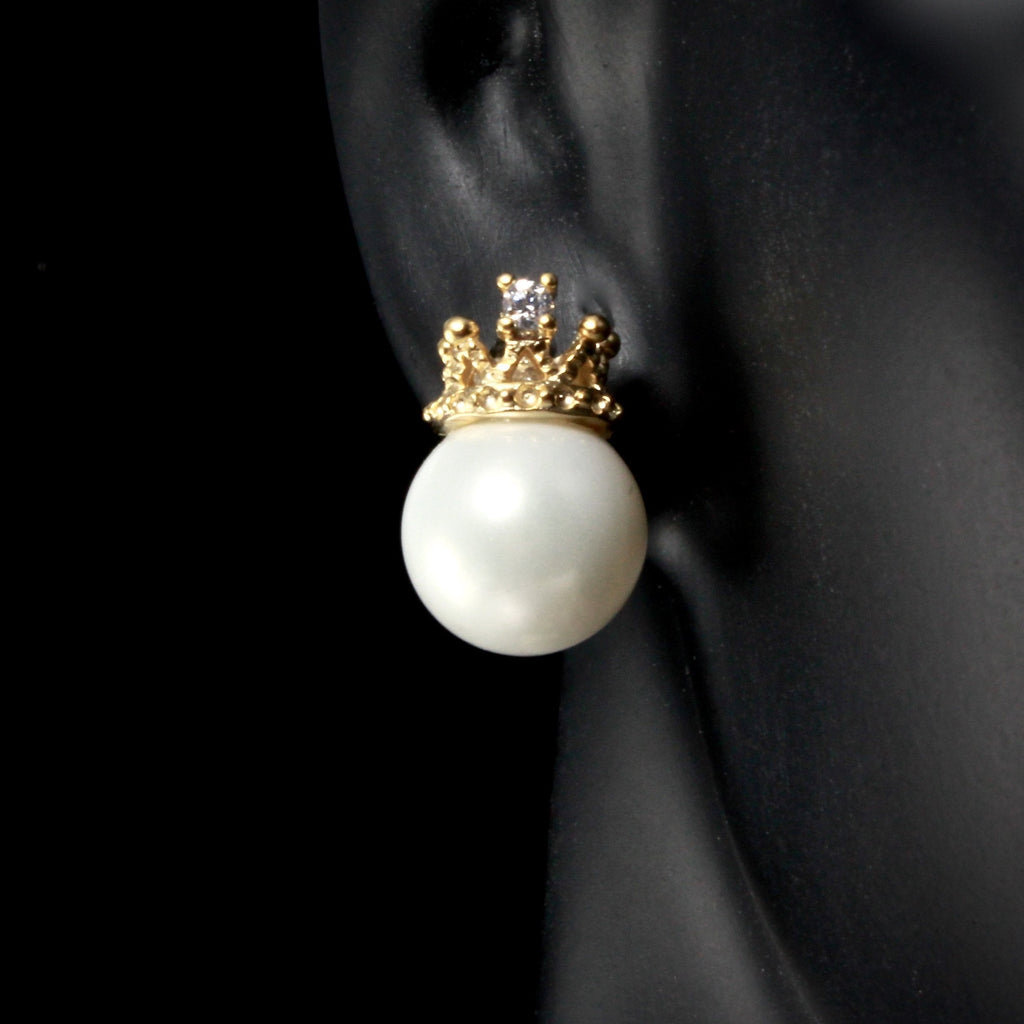 "Crowned" - Bridal Pearl Stud Earrings