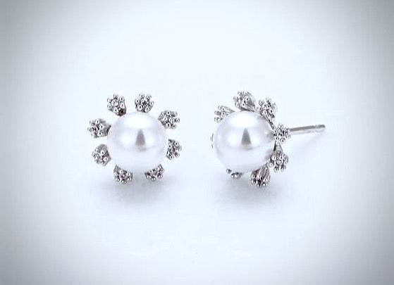 "Anais" - Bridal Pearl Stud Earrings