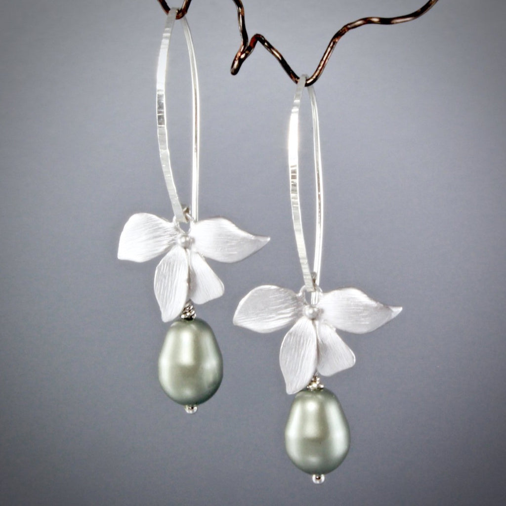 Pearl Wedding Jewelry - Bridesmaids Pearl Earrings