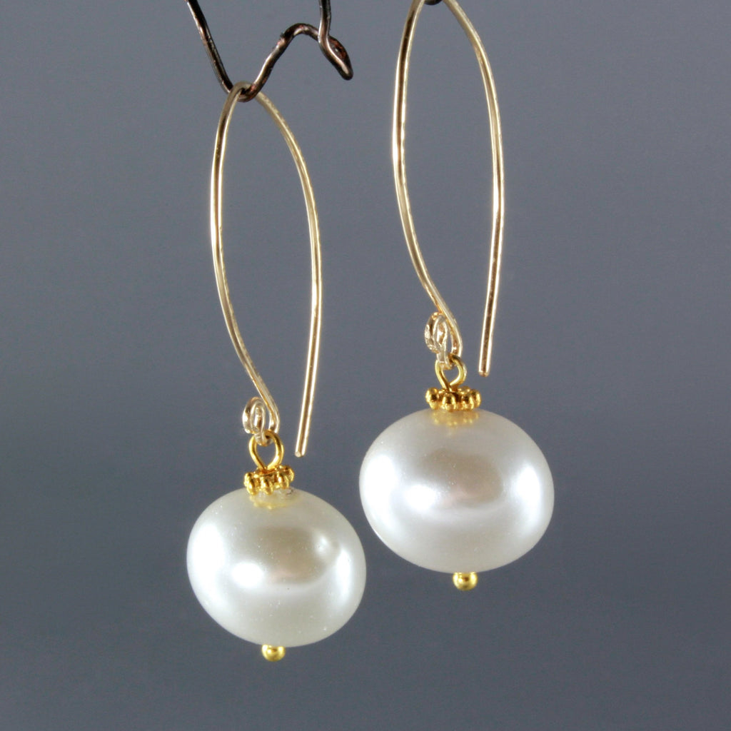 "Caprice" - Pearl Earrings