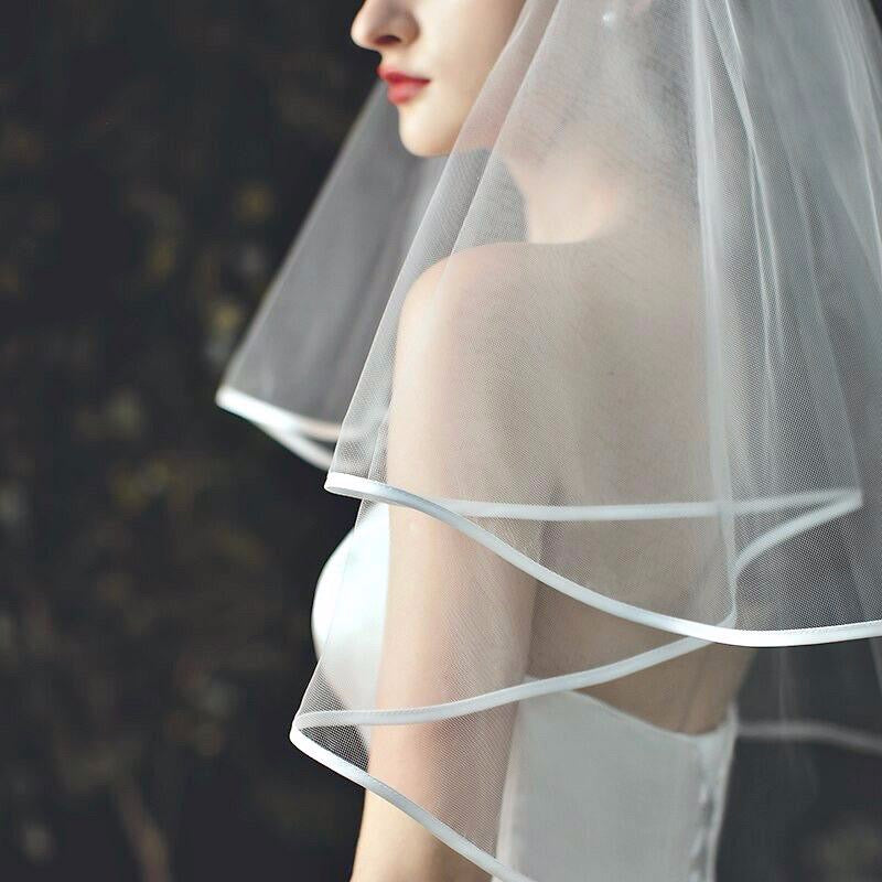 Wedding Veils - Satin Edge Fingertip Length Bridal Veil