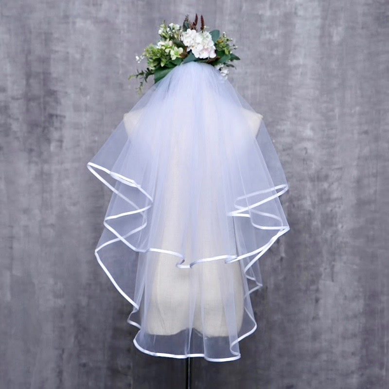 Wedding Veils - Satin Edge Fingertip Length Bridal Veil