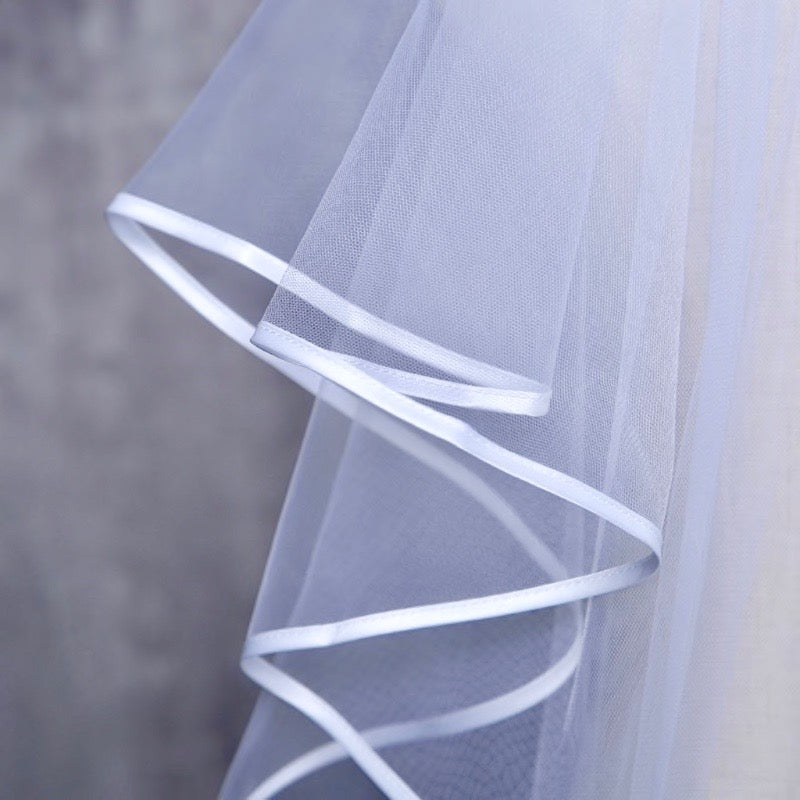 Wedding Veils - Satin Edge Fingertip Length Bridal Veil