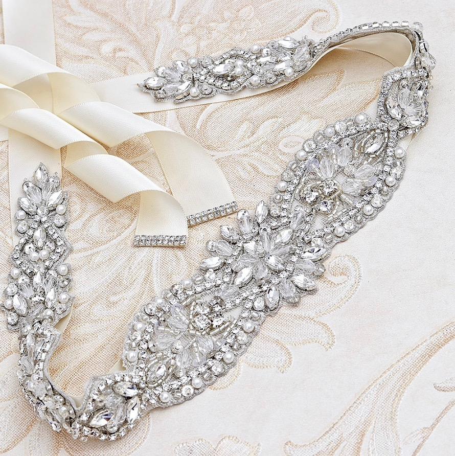 WEZTEZ Rhinestone Bridal Belts and Sashes Clear Crystal Pearl Wedding Belt  for Bride Dress (Silver-white)