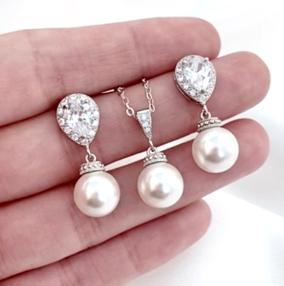 Pearl Wedding Jewelry - Pearl and Cubic Zirconia Jewelry Set - Available in Gold and Silver