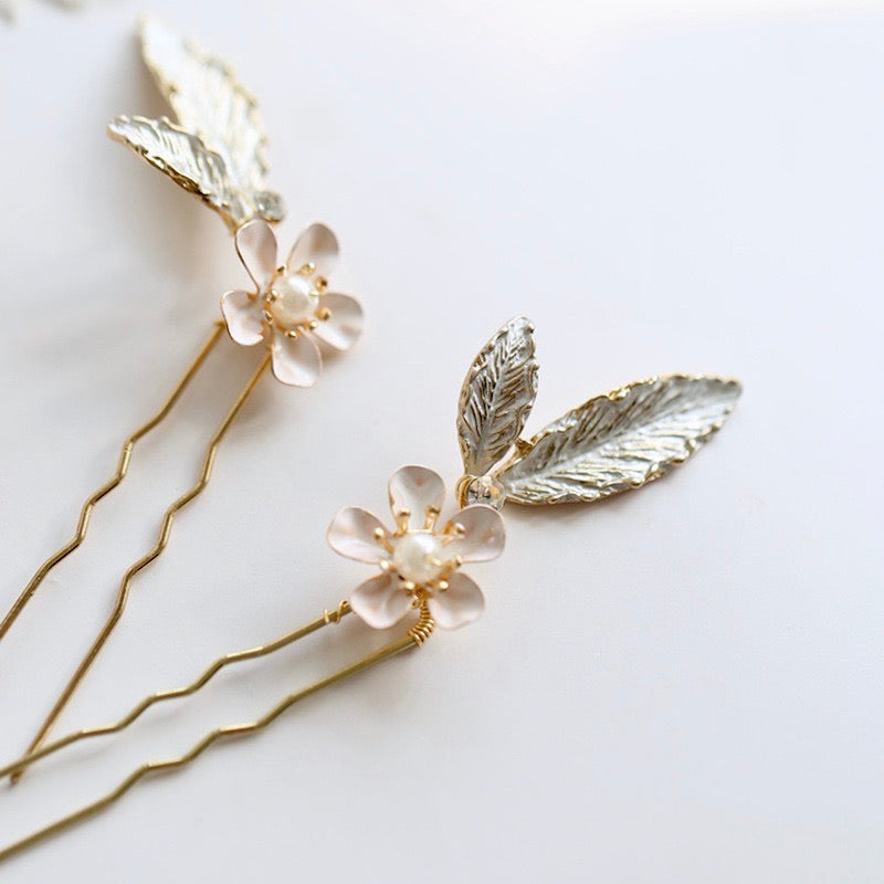 Wedding Hair Accessories - Romantic Bridal Hair Comb and Pins Set