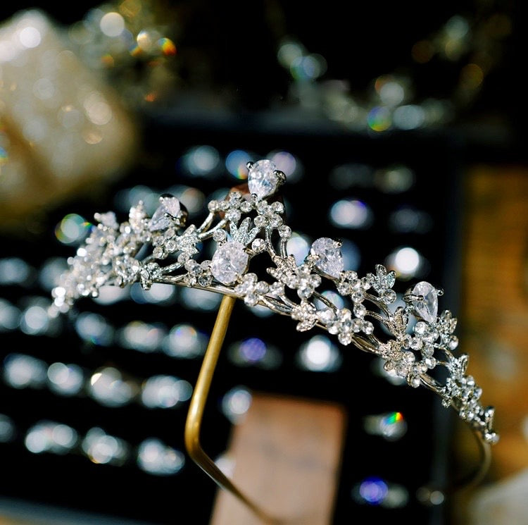 "Annelise" - Silver Cubic Zirconia Bridal Tiara